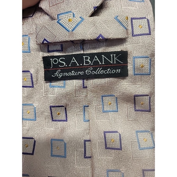Jos A Bank Mens Signature Collection Silk Neck Tie - Picture 2 of 7